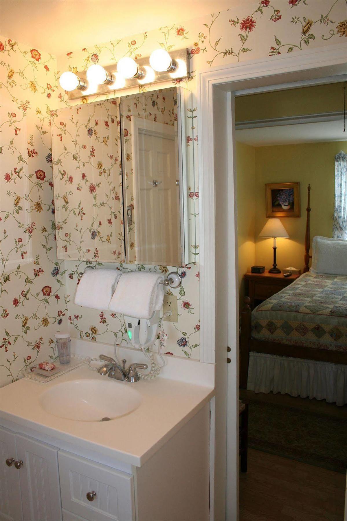 Seven Sea Street Inn Nantucket Dış mekan fotoğraf